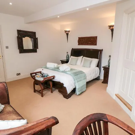 Fawcet House בית נופש *